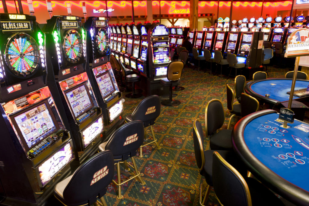 Slot Makinelerinde Kazanan Stratejiler: Bonusları Optimize Et